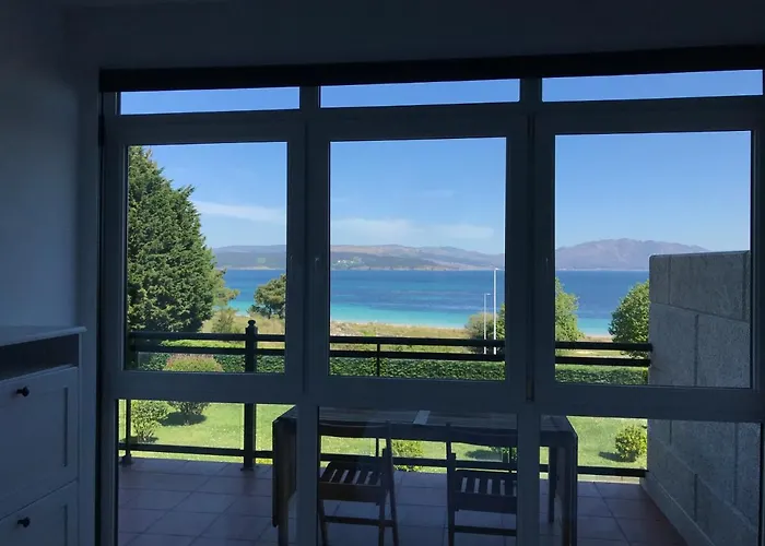Apartamento Con Terraza Primera Linea De Playa